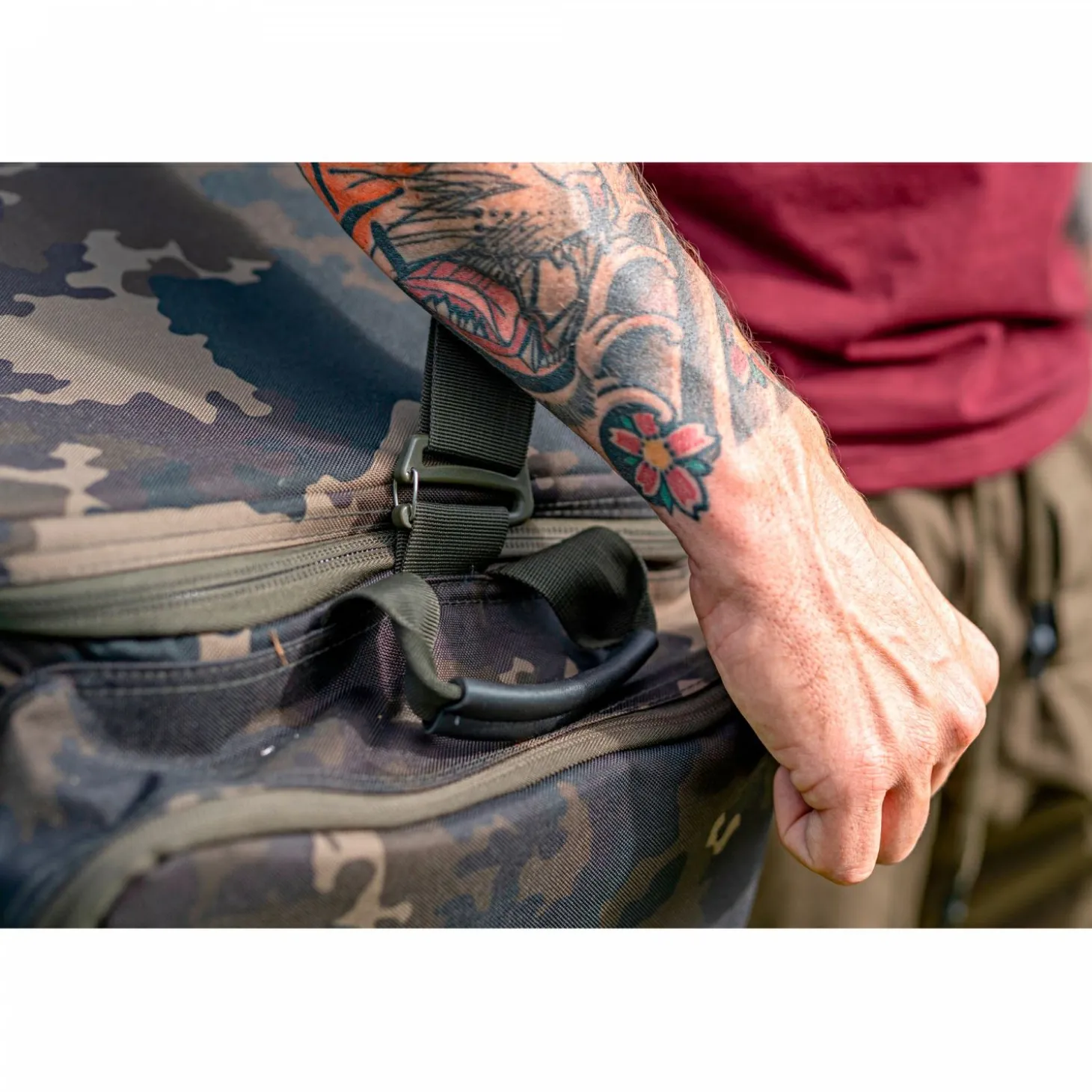 Korda Compac Carryall Dark Kamo Medium