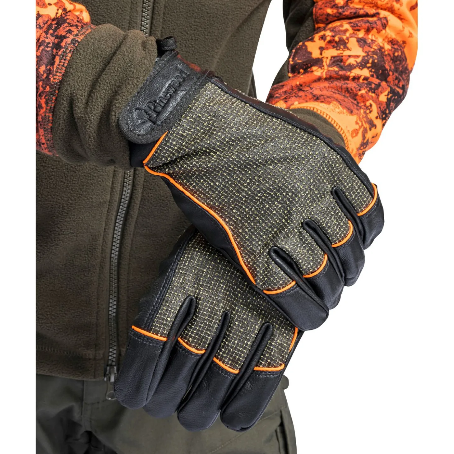 Pinewood Furudal Thorn Resist Glove Unisex (Mossgreen/Black)