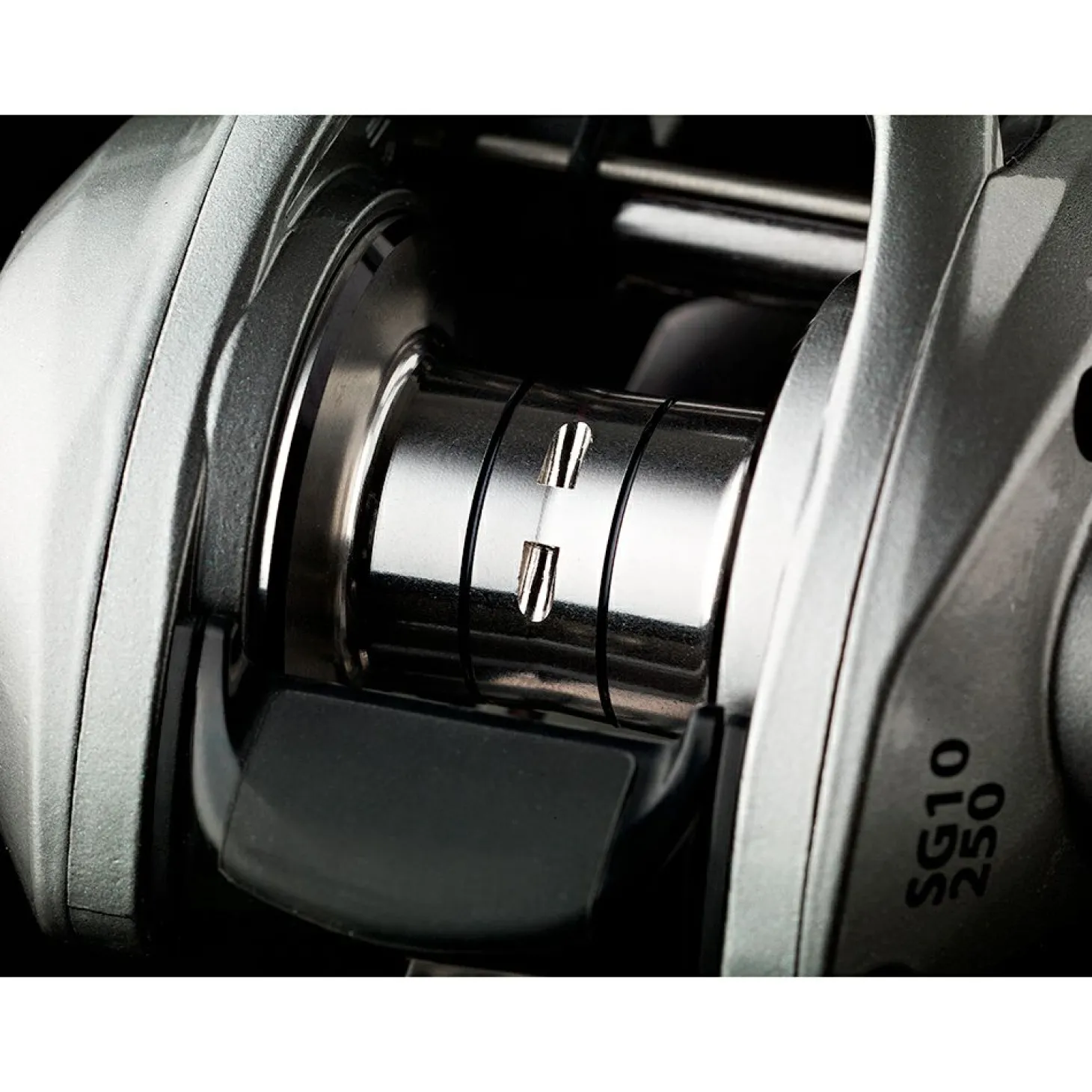 Savage Gear Baitcastrollen SG10 300 LH / 300 RH 300 RH | 7,3 : 1